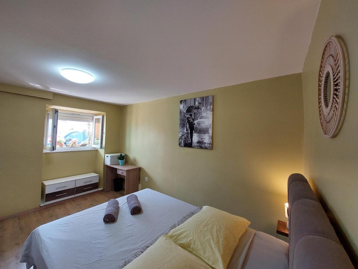 Mexicana Apartment Yellow Zadar Luaran gambar