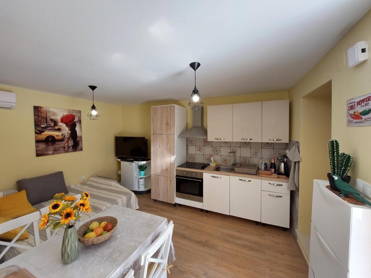 Mexicana Apartment Yellow Zadar Luaran gambar